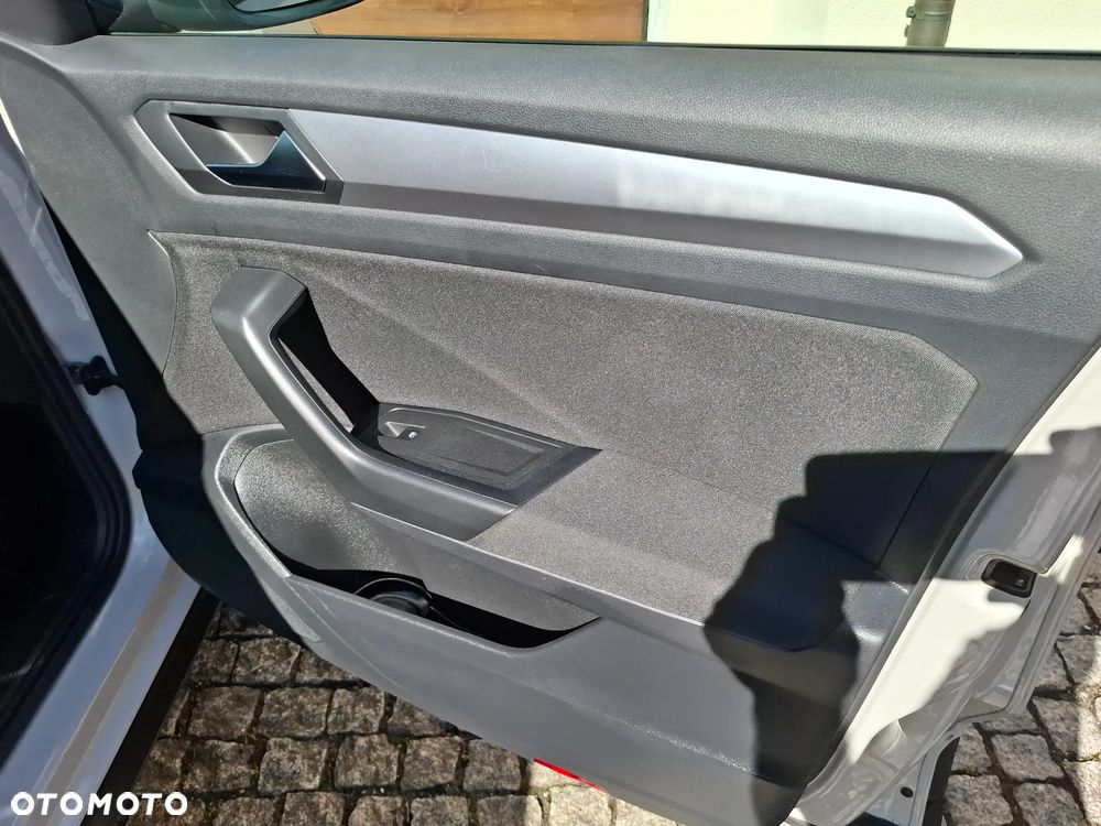 Volkswagen T-Roc 1.5 TSI Life DSG - 35
