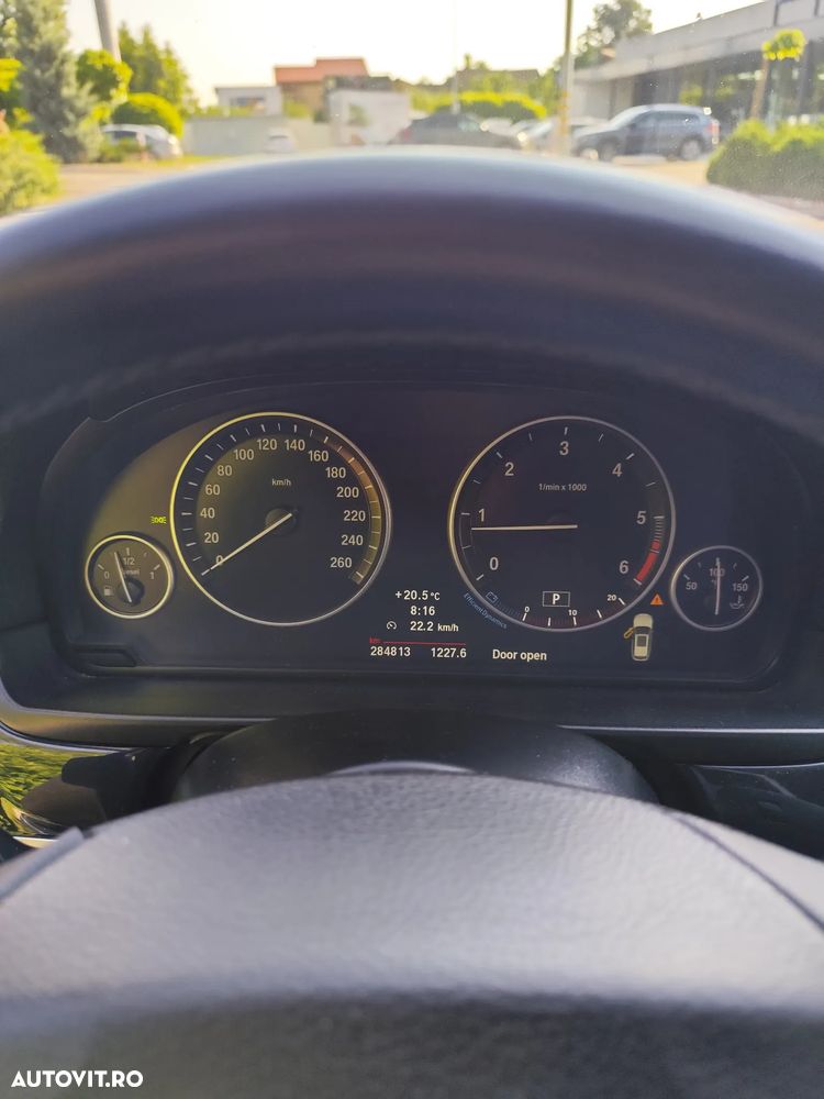 BMW Seria 5 520d Aut. - 6