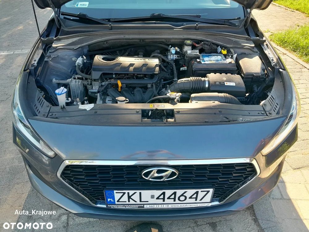Hyundai i30 1.4 Classic + - 27