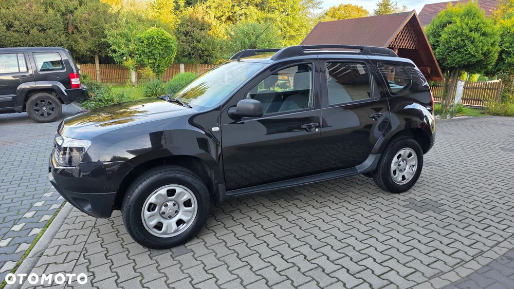 Dacia Duster 1.6 16V 105 4x4 Celebration - 10