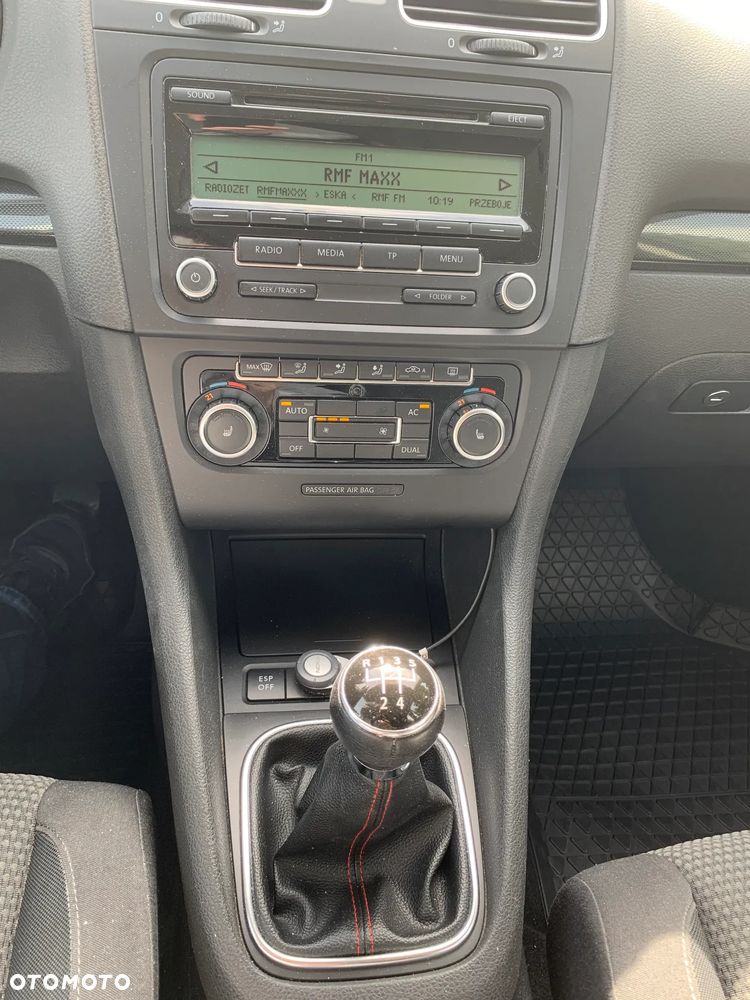 Volkswagen Golf 2.0 TDI Comfortline - 7