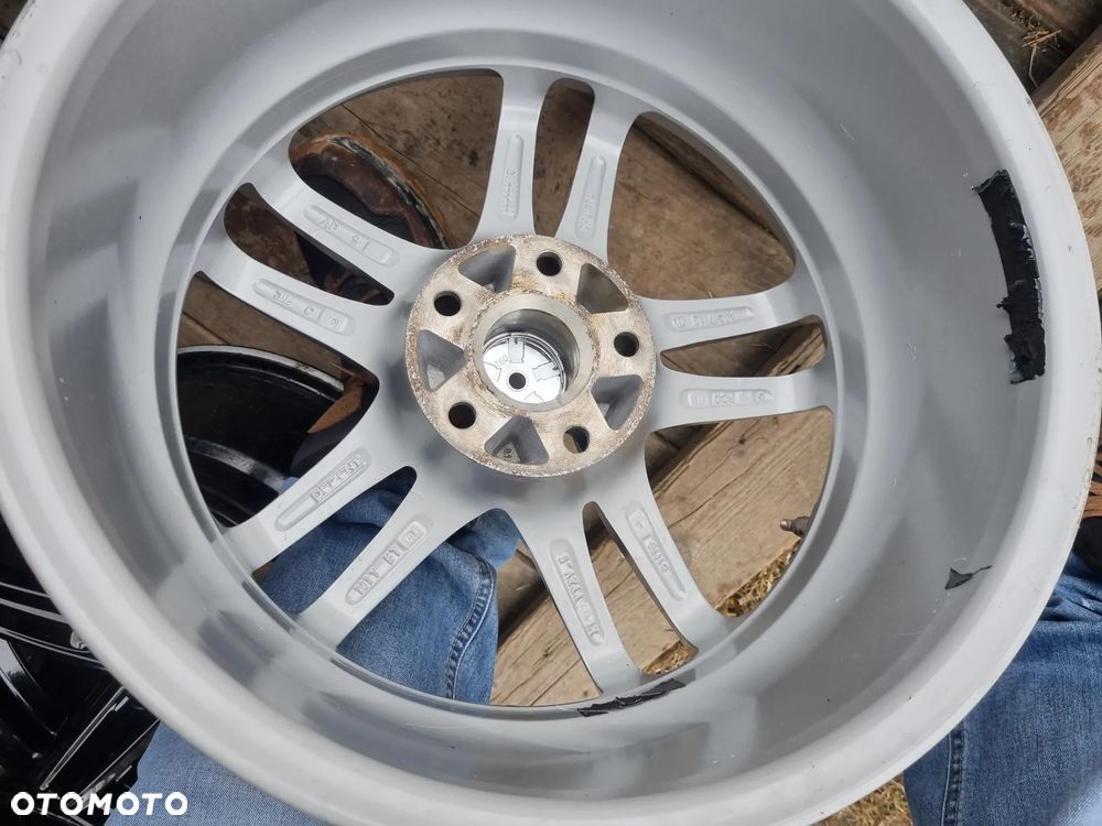VW TIGUAN,PASSAT, AUDI A4,SKODA KAROQ,SEAT TARRACO 7X17 ET40 5X112 bdb stan - 9