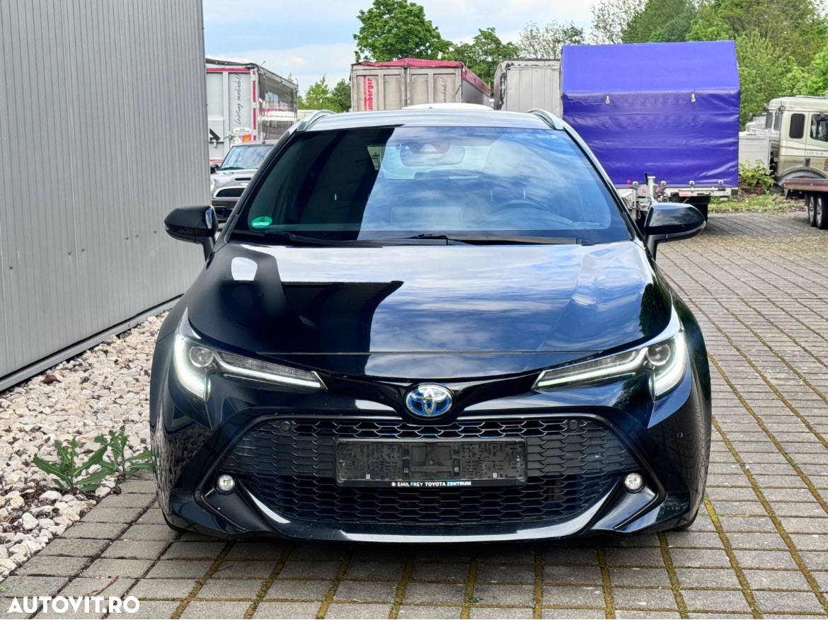 Toyota Corolla 2.0 Hybrid Team Deutschland - 2