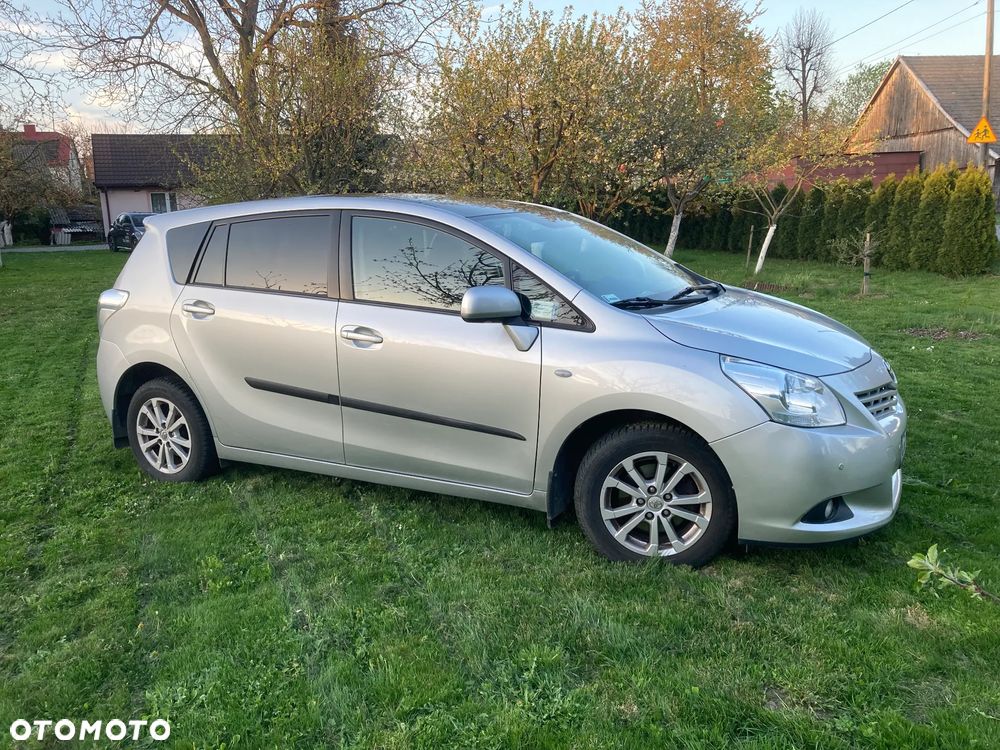 Toyota Verso 1.8 Sol EU5 - 1