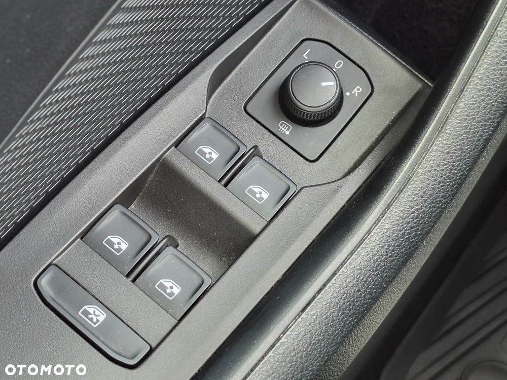 Skoda Octavia 1.0 TSI Active - 27