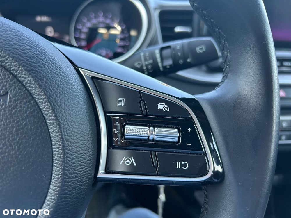 Kia Ceed 1.5 T-GDI M - 22
