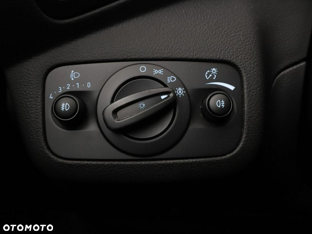 Ford C-MAX 1.5 EcoBoost Start-Stop-System Titanium - 32