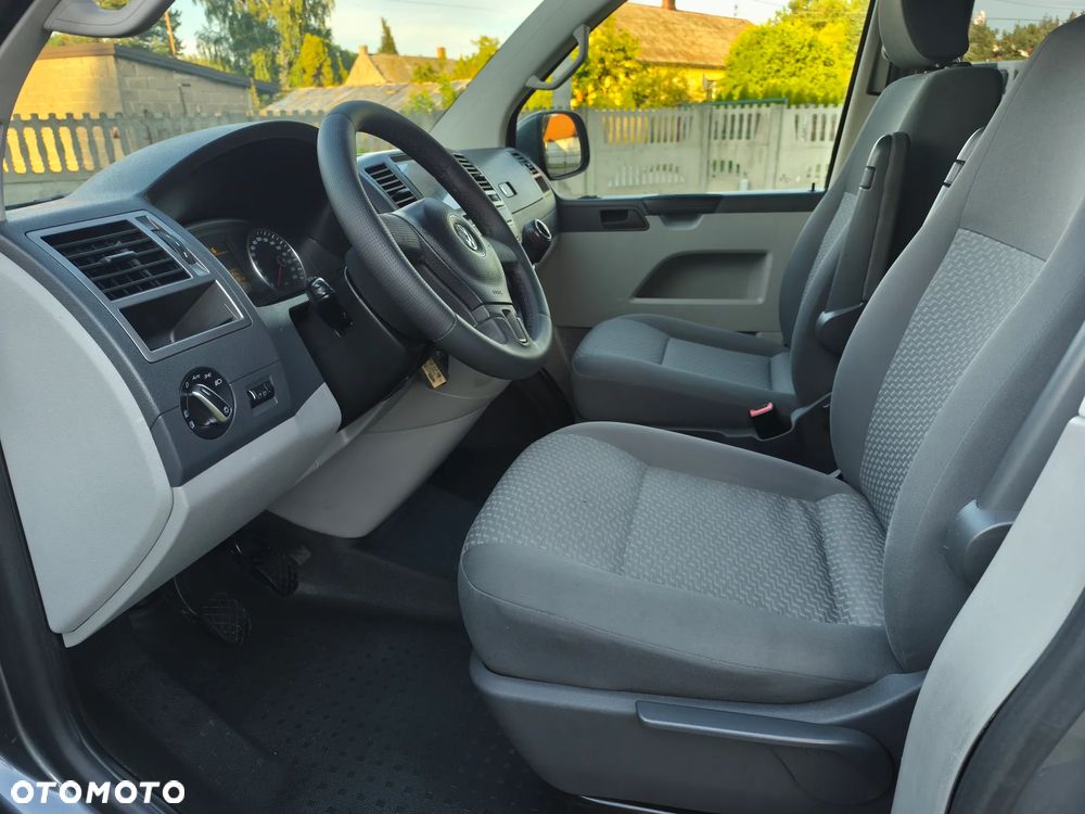 Volkswagen Transporter - 37