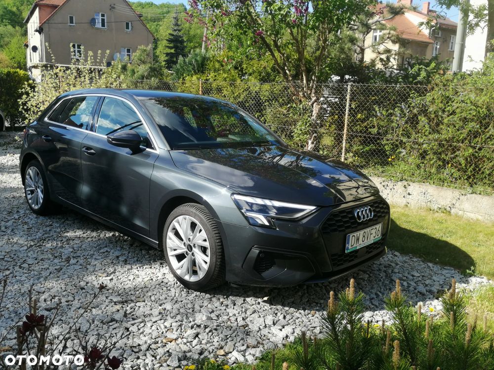 Audi A3 Sportback ver-35-tfsi-sport-s-tronic - 2