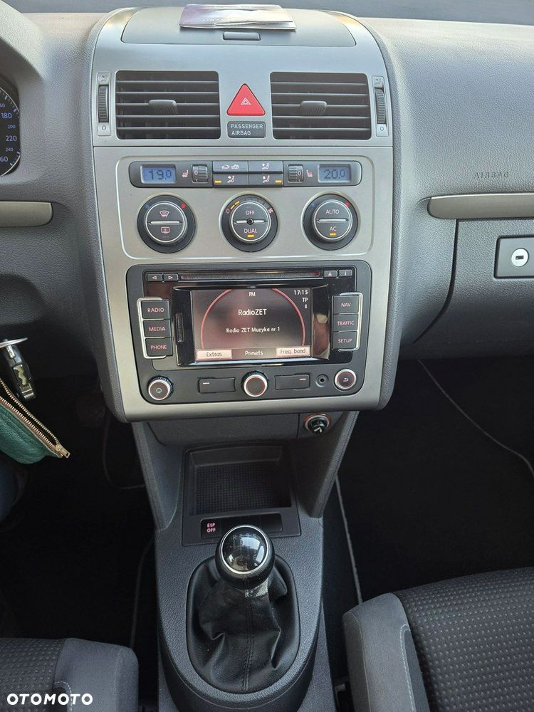 Volkswagen Touran 1.4 TSI Trendline - 17