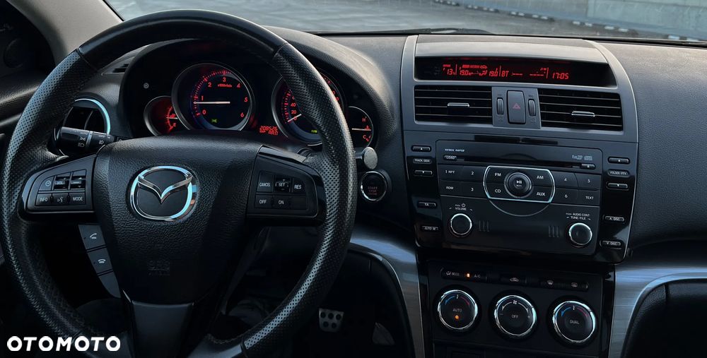 Mazda 6 2.2 CD Exclusive + - 15