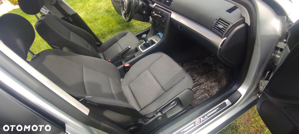 Audi A4 Limousine 2.0 T FSI quattro - 21