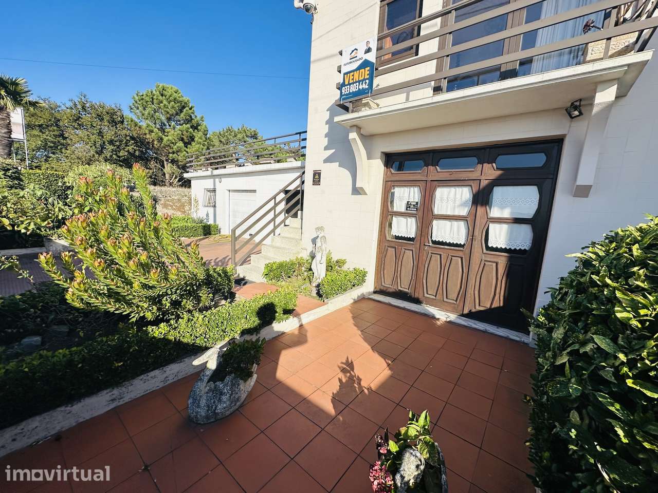 Excelente Moradia entrada Póvoa Varzim - Jardim 160m2 e terraço 35 m2 - Grande imagem: 2/36