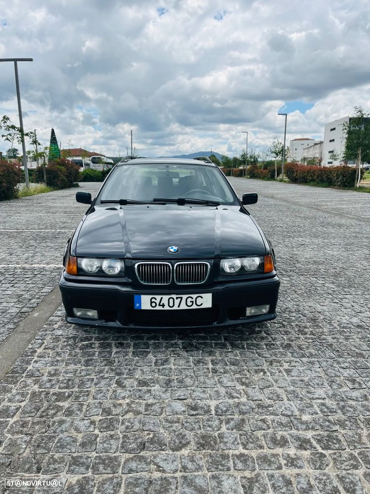 BMW 318 tds Touring Sport - 3