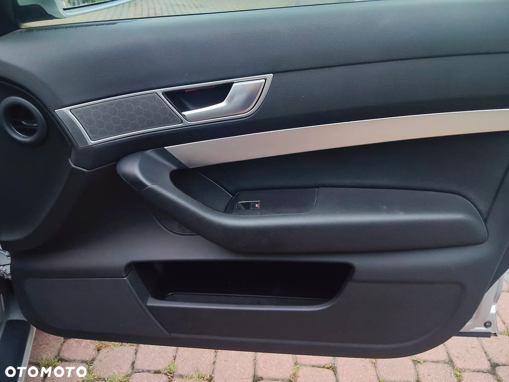 Audi A6 Limousine 2.4 - 28