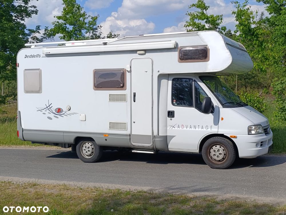 Fiat Ducato Dethleffs Alkowa Klimatyzacja Piętrowe łóżka Garaż - 9
