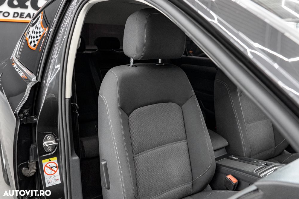 Volkswagen Passat 2.0 TDI DSG Trendline - 15