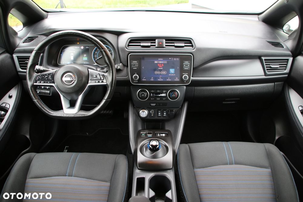 Nissan Leaf 40kWh Acenta - 18