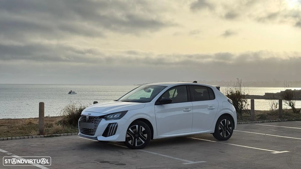 Peugeot 208 - 3