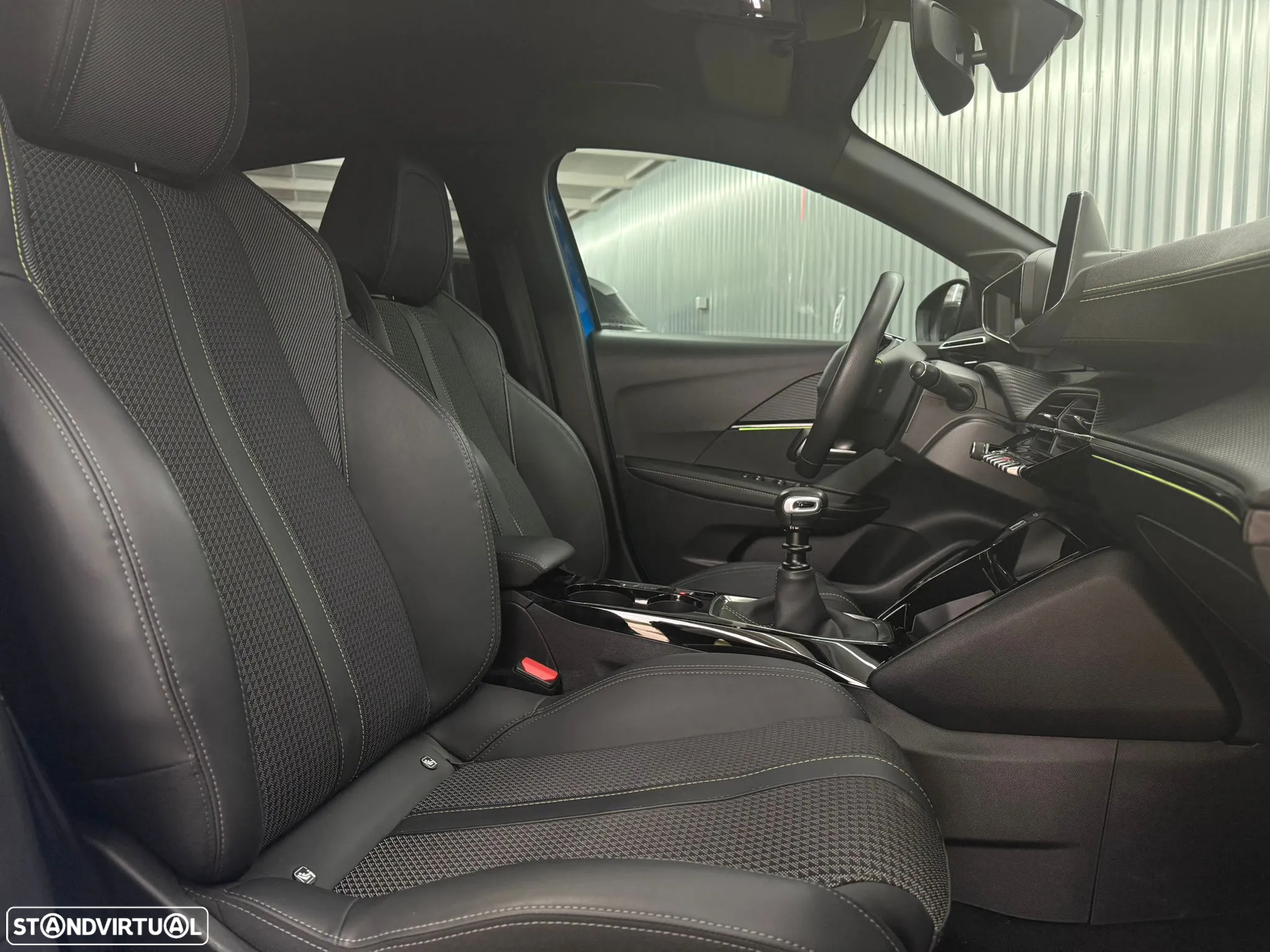 Peugeot 208 1.2 PureTech GT Line - 22