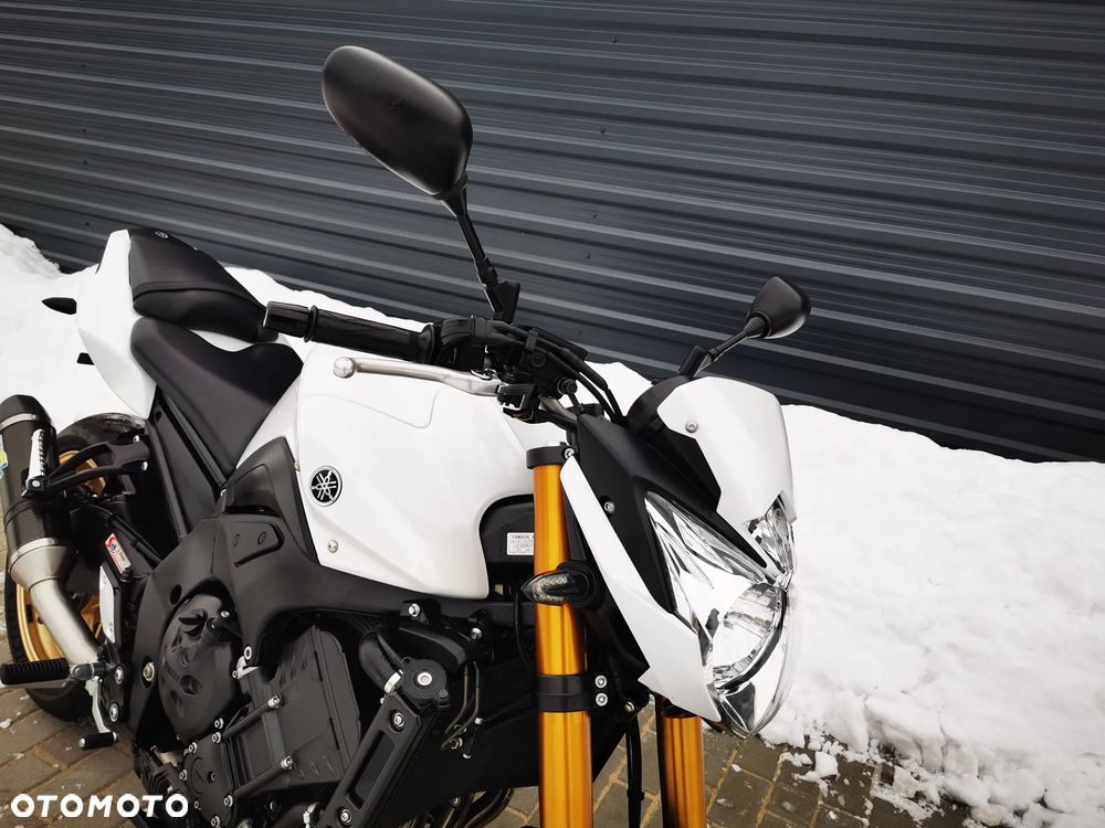 Yamaha FZ8 - 22