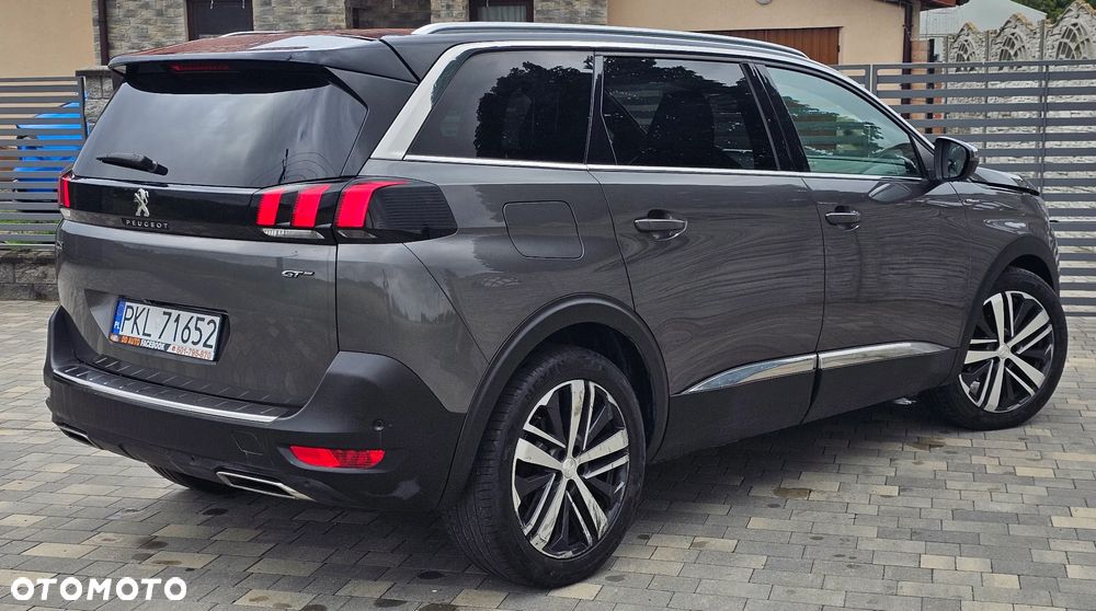 Peugeot 5008 - 3