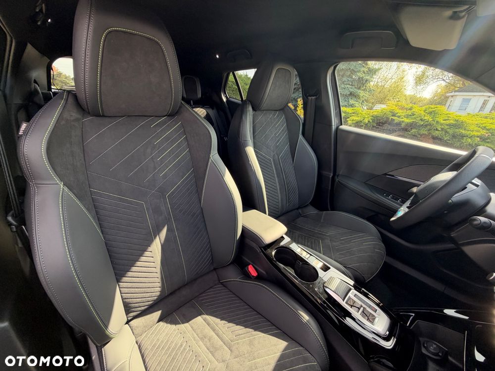 Peugeot 2008 PureTech mHEV GT Exclusive e-DCS6 - 20