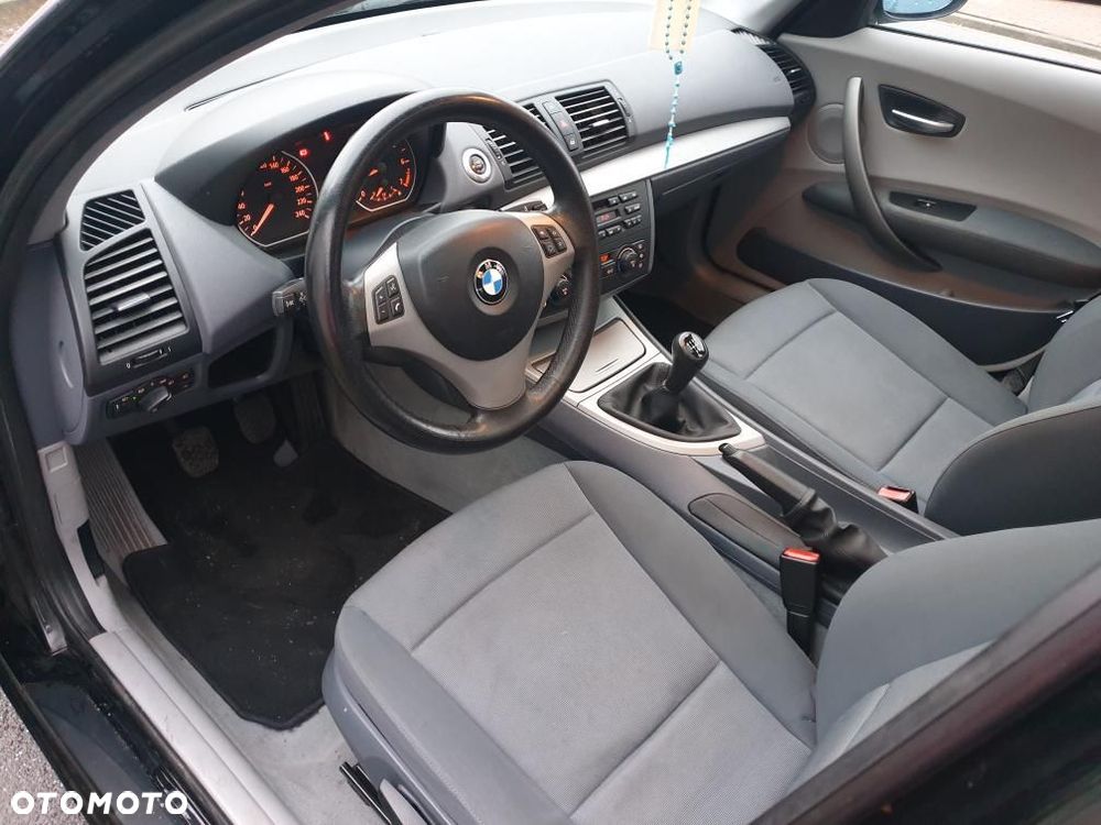 BMW Seria 1 116i - 3