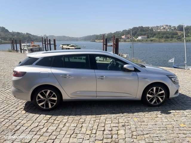 Renault Mégane Sport Tourer ENERGY dCi 110 EDC LIMITED - 36