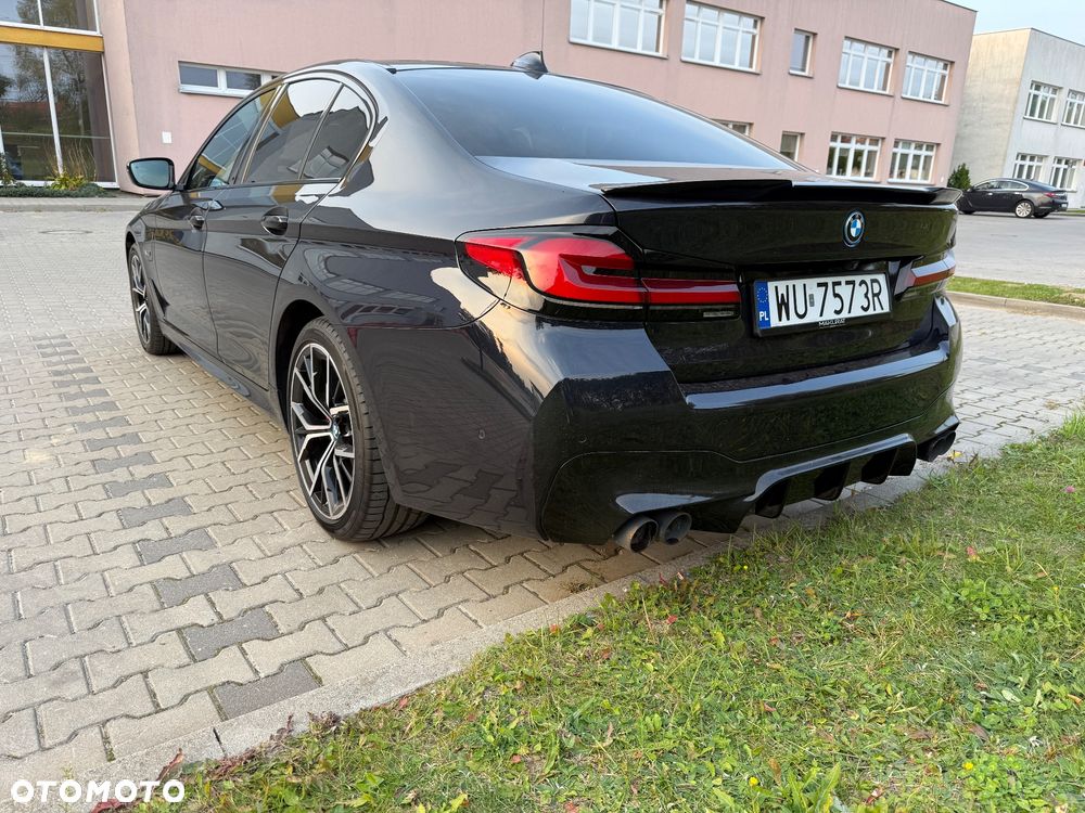 BMW Seria 5 530e - 32