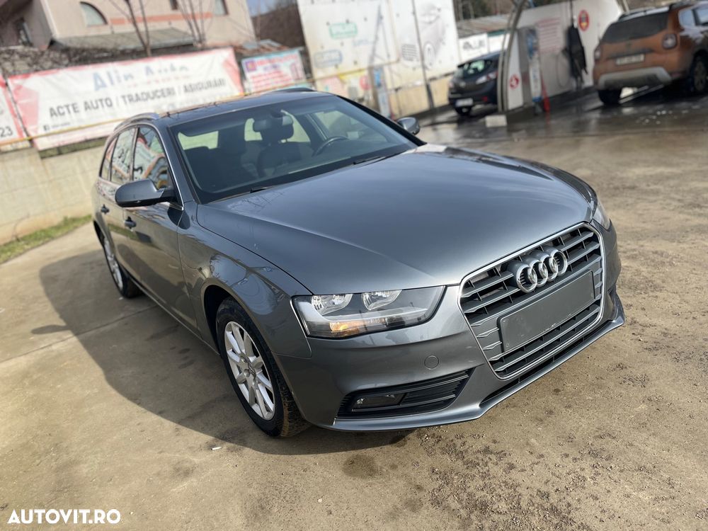 Audi A4 2.0 TDI DPF S line Sportpaket - 4