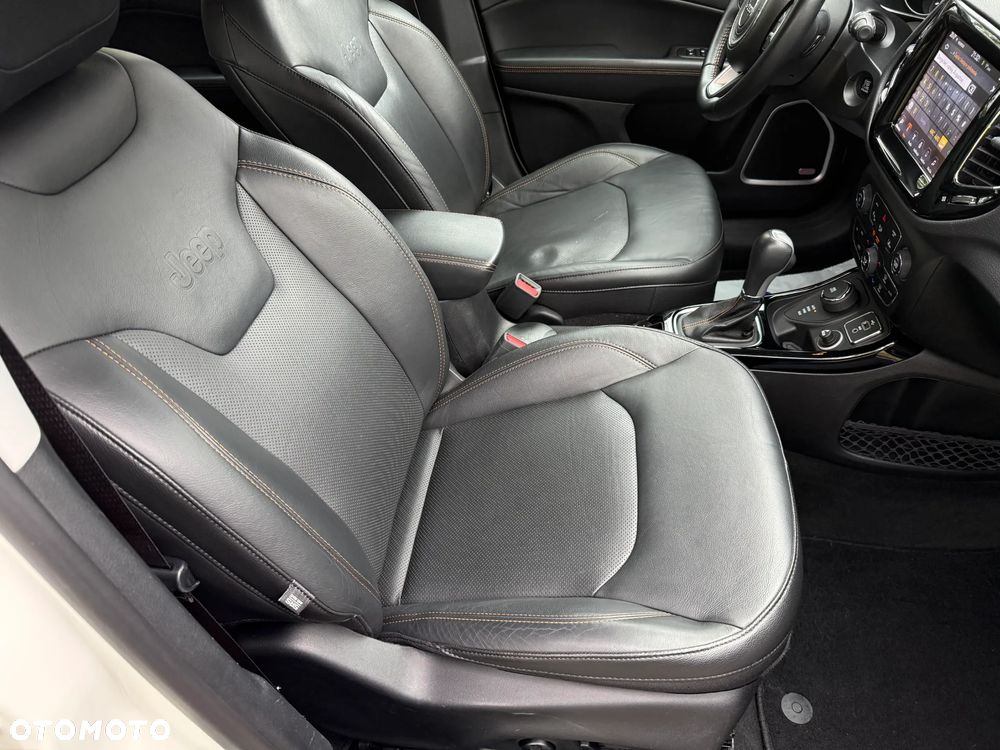 Jeep Compass - 21