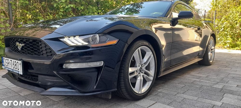 Ford Mustang - 27