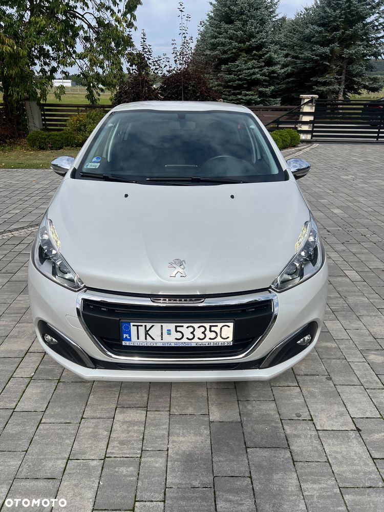Peugeot 208 1.2 PureTech Style - 8