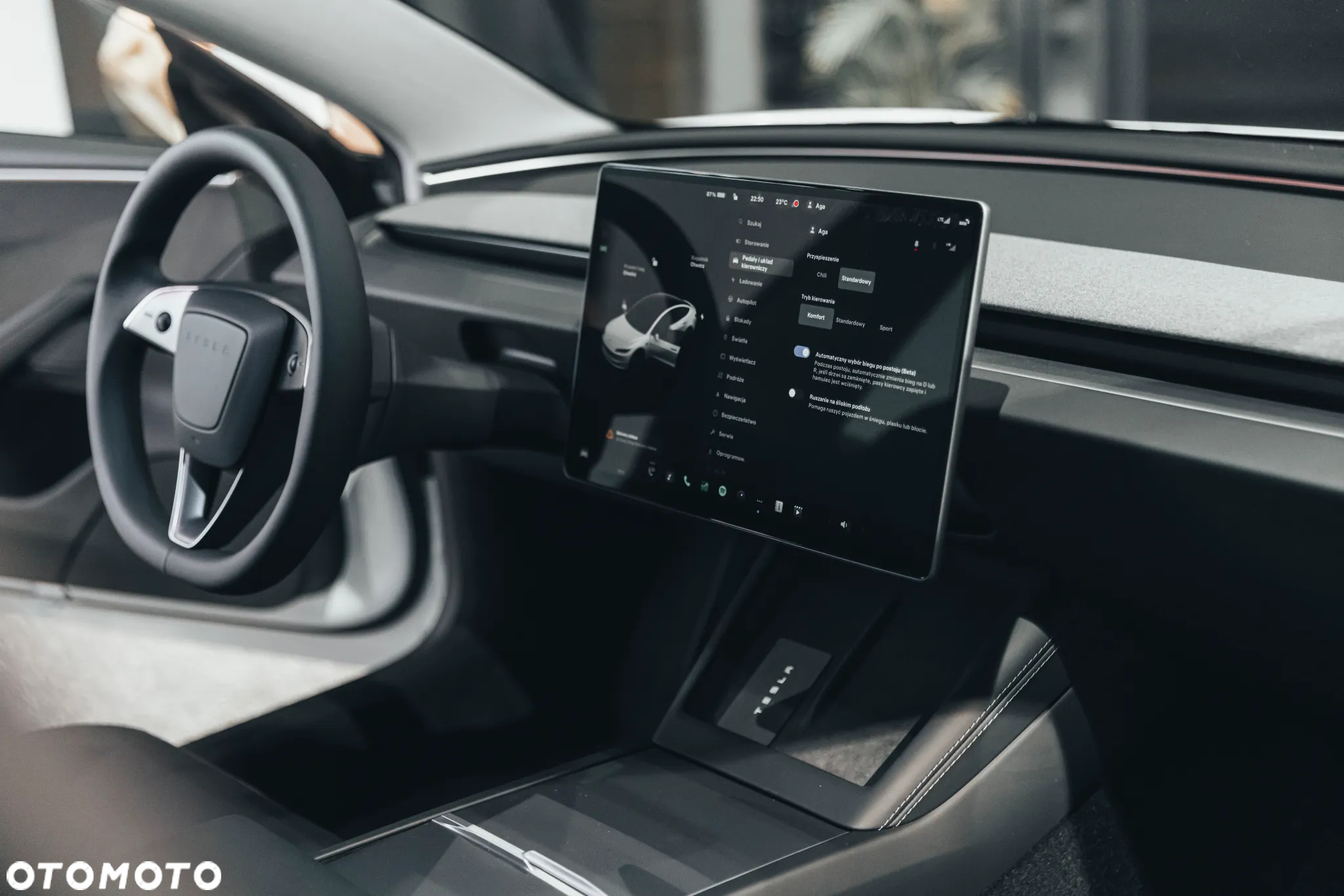 Tesla Model 3 Long Range AWD - 8