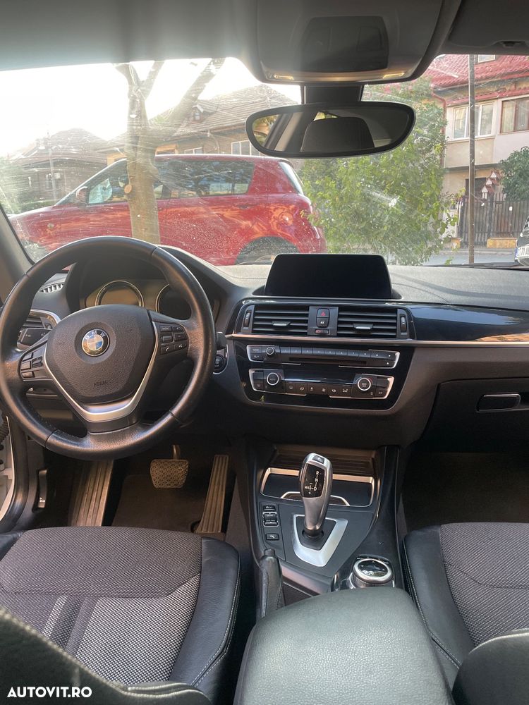 BMW 1 Series 2018 — imagine 9