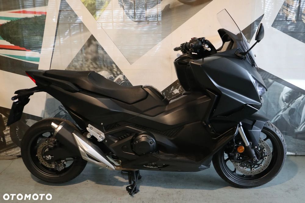Honda NSS - 5