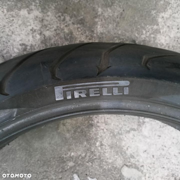 OPONA MOTOROWA 120/70/17 PIRELLI (E5088) - 2