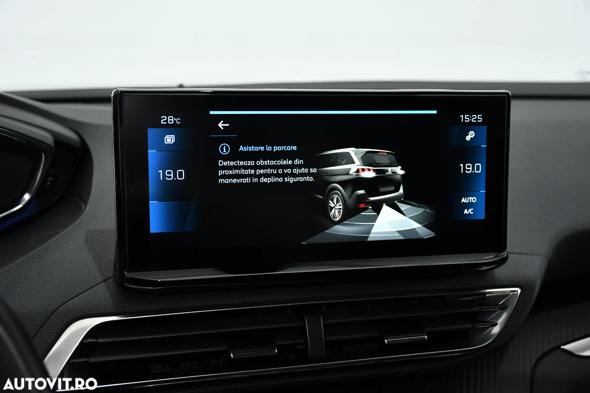 Peugeot 5008 1.5 BlueHDI s&s EAT8 Allure - 25