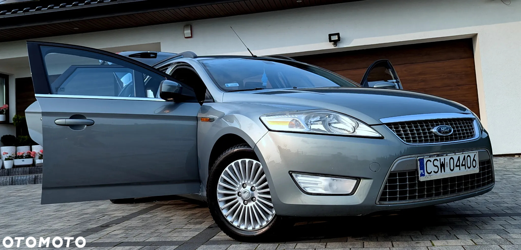 Ford Mondeo 2.0 Platinium X - 26
