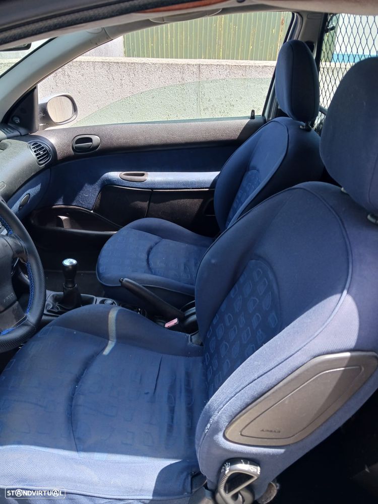 Peugeot 206 - 4