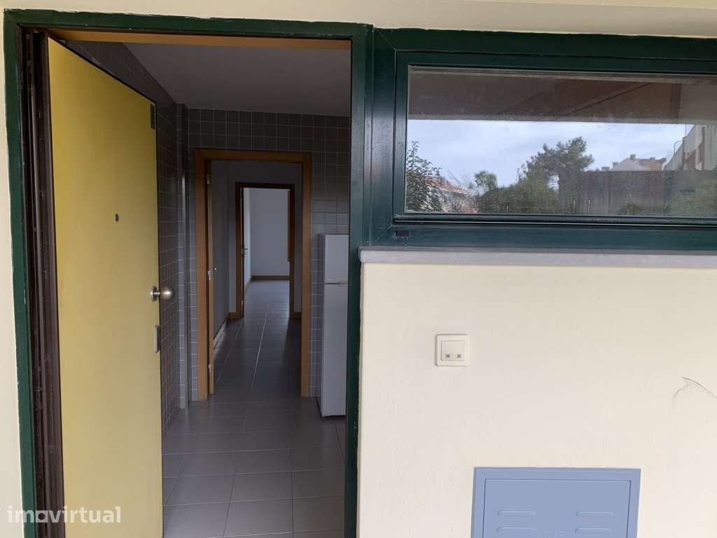 Apartamento T0 com garagem no centro do Porto - Grande imagem: 2/30