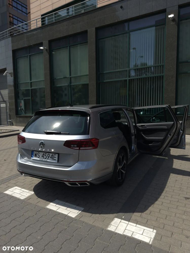 Volkswagen Passat 2.0 TSI Business DSG - 11