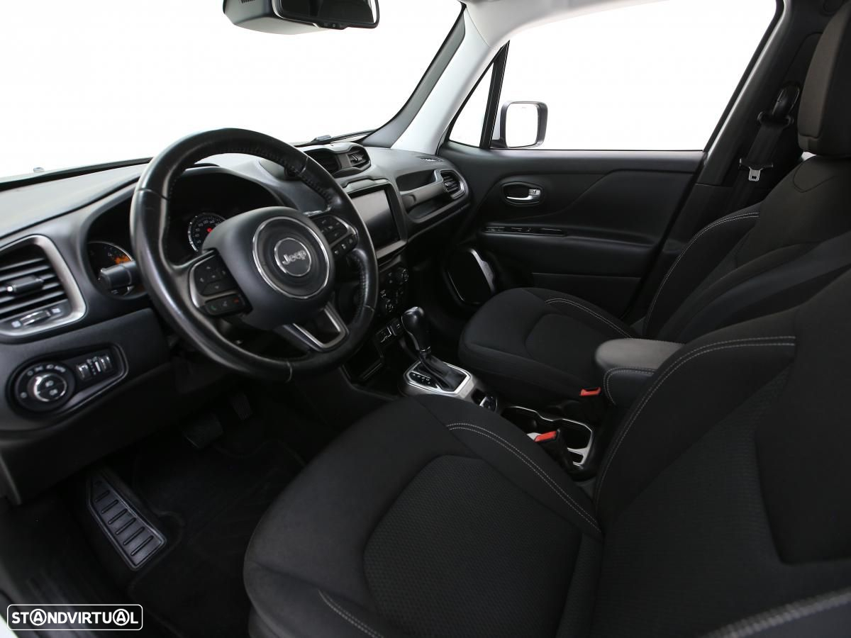 Jeep Renegade - 8