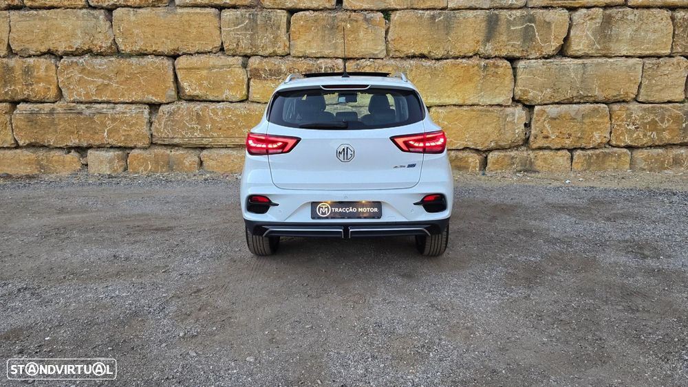 MG ZS - 6