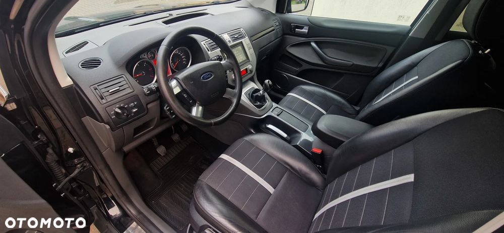 Ford Kuga 2.0 TDCi Titanium - 26