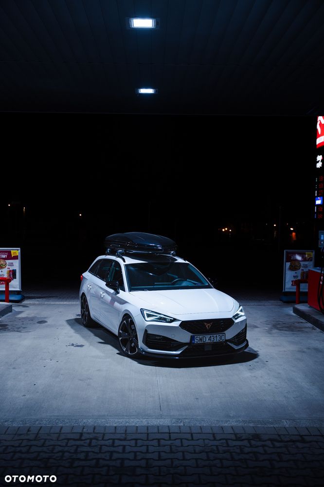 Cupra Leon Sportstourer 2.0 TSI 4Drive VZ Cup DSG - 1