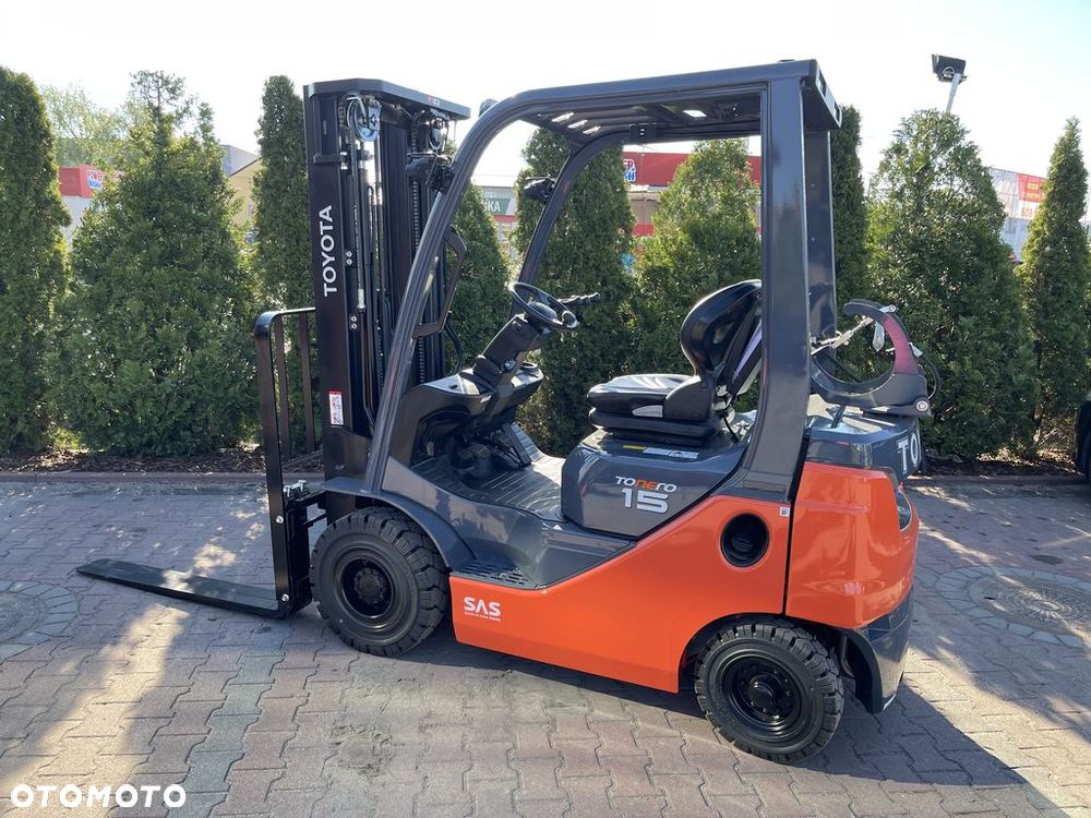 Toyota 02-8FGF15 - 2