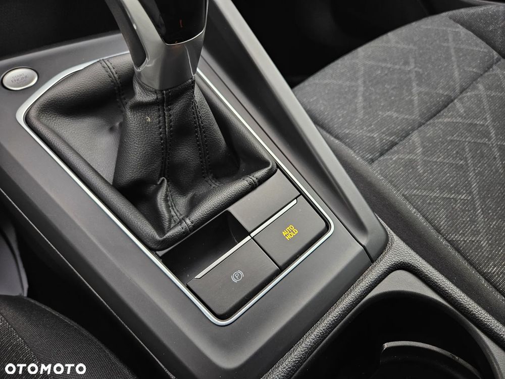 Volkswagen Golf 1.5 TSI EVO Life - 26