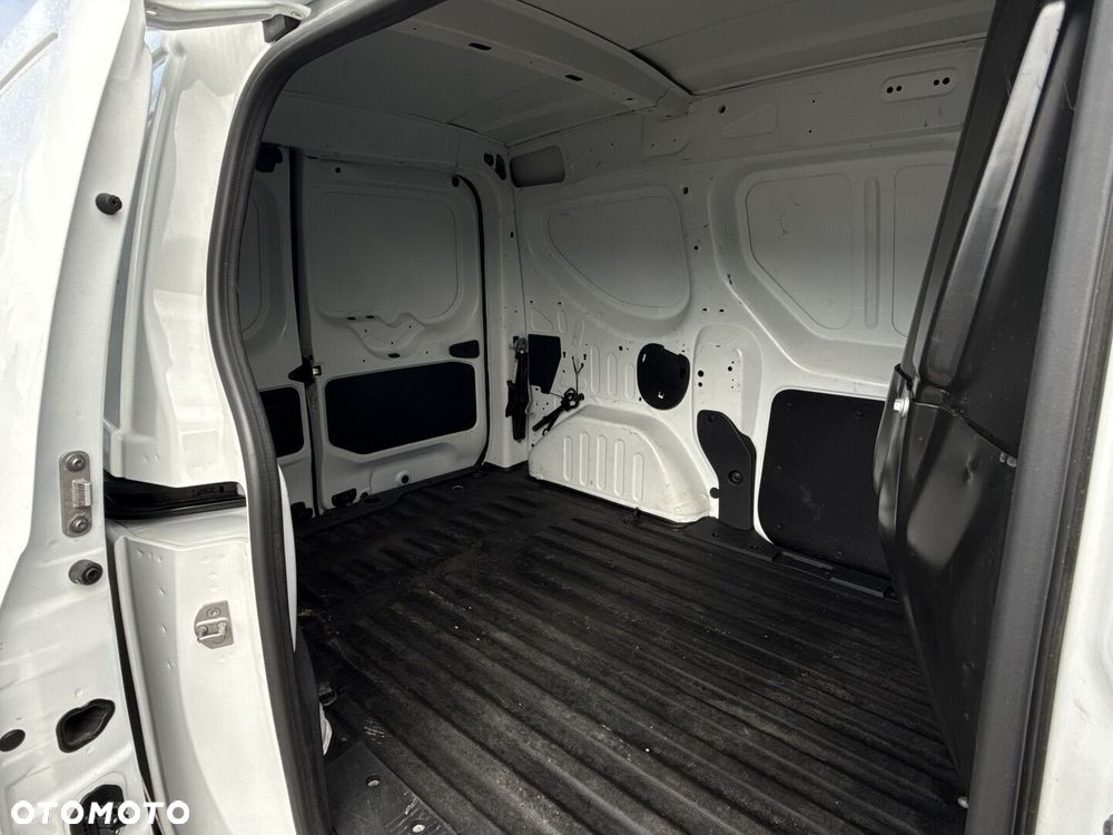 Renault Express - 23